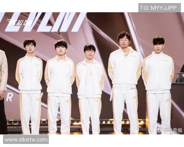 全明星赛中IG战队默契配合展现出色团队合作精神与战术执行力实时数据